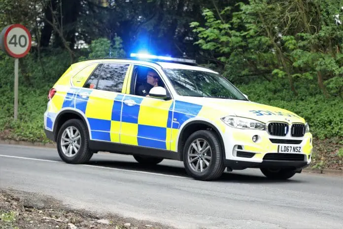 Police,4x4,Escort,Vehicle,During,The,Tour,De,Yorkshire,: